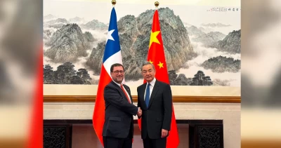 Chile, El Salvador y Ecuador coinciden en visita a China para conquistar negocios con gigante asiático