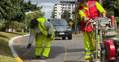 Estacionamientos gratis en Costanera de Valdivia reciben respaldo, críticas y propuestas de regulación