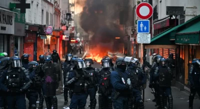 Macron pide condenar la violencia y culpó a la "ultraizquierda" por masivas protestas en Francia