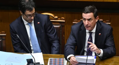 Oposición asegura que "cortaron el hilo más delgado" tras salida de Silva e insistirán con AC a Rabat
