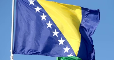 Partidos nacionalistas dominan las elecciones en Bosnia, con una baja participación