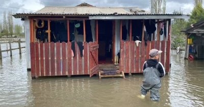Vecinos evacuados, otros aislados y casas anegadas: el efecto del desborde de ríos en Teodoro Schmidt