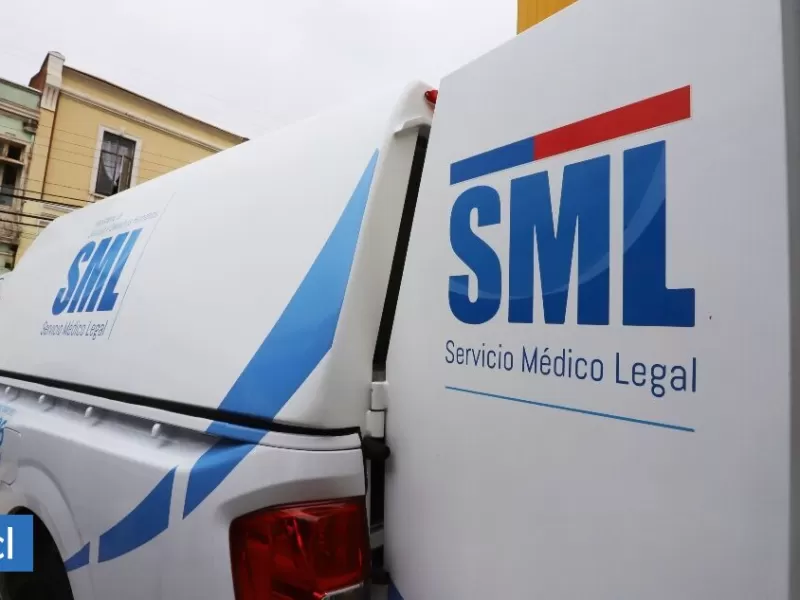 Ministerio de Justicia entrega dos vehículos al Servicio Médico Legal de la región de Valparaíso