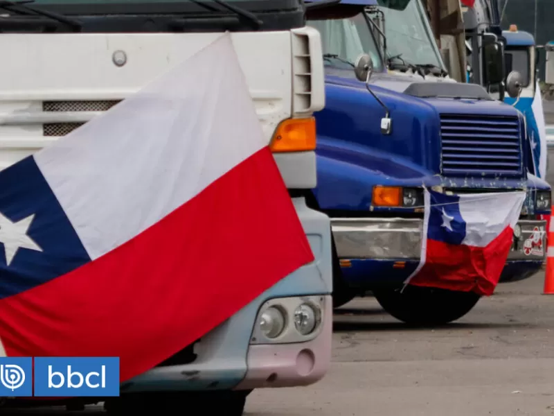 Paro de camioneros termina en todo Chile: ¿qué diferencia al acuerdo del domingo con el del lunes?